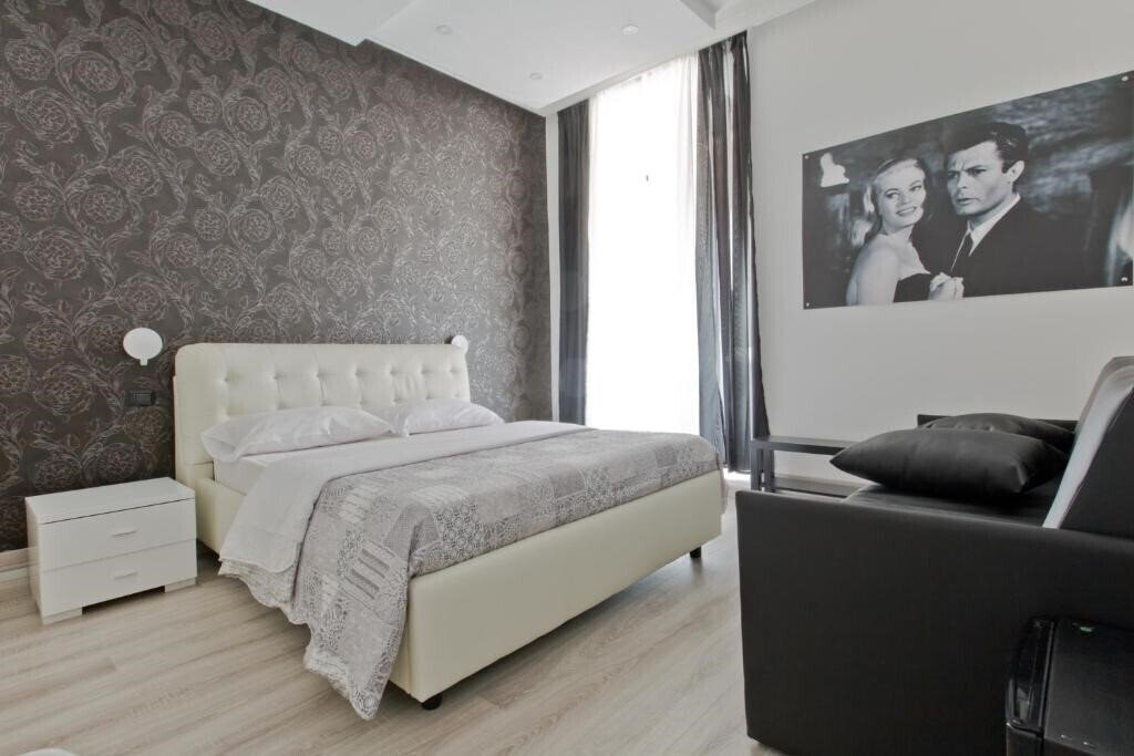 Готель New Rome House 2 3*