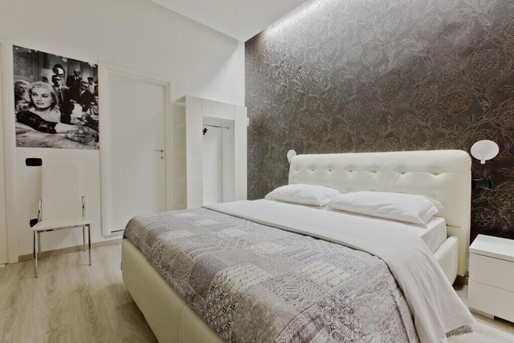 Зображення New Rome House 2 3*