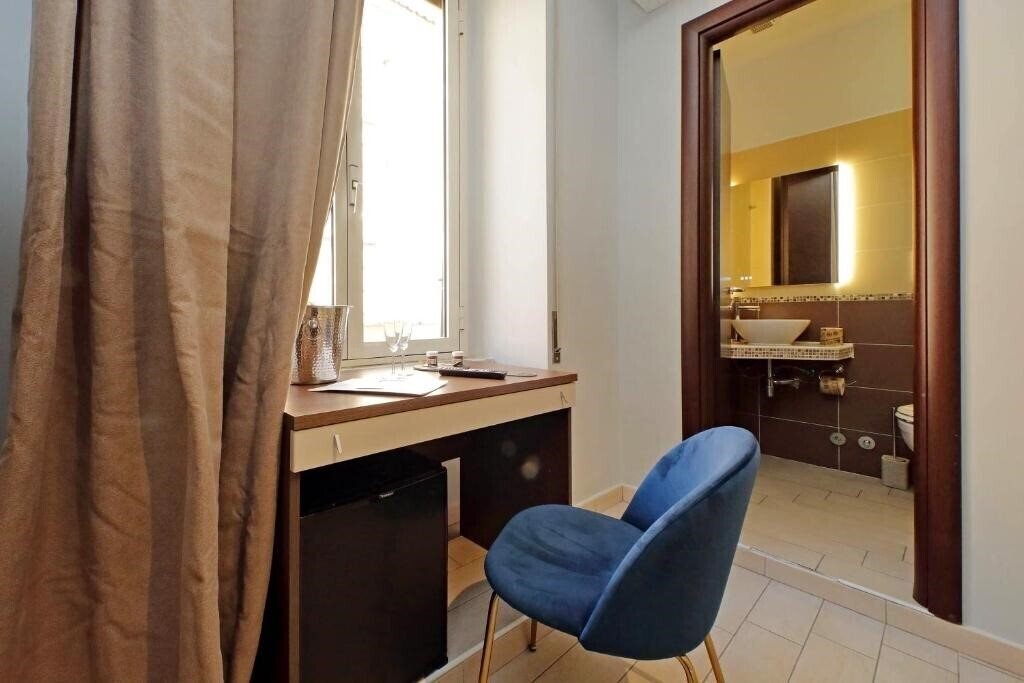 Картинка Roma Suite Centro 3*