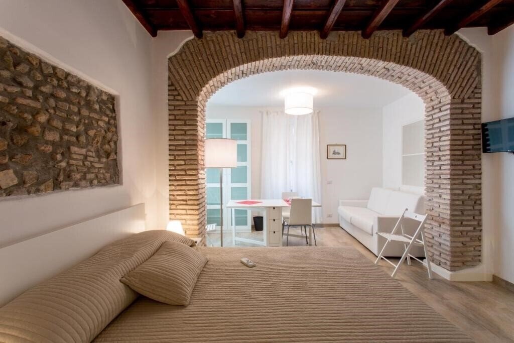 Отель Domenichino Luxury Home 3*