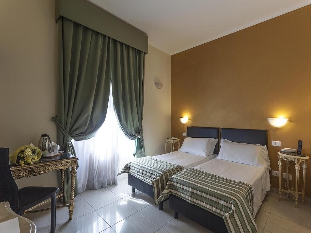 Фото Hotel Regina Giovanna 3*