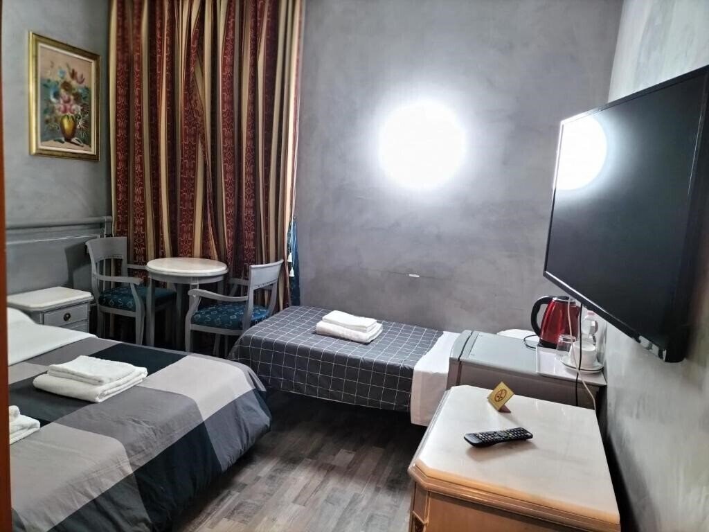 Картинка Hotel Positano 2 2*