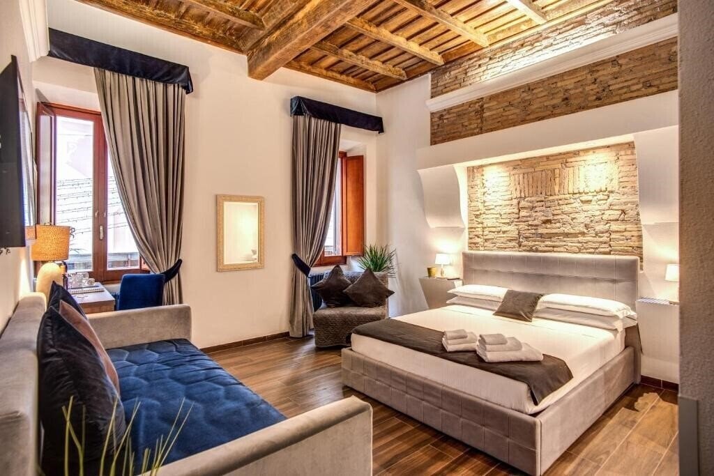 Готель Piazza di Spagna Comfort Rooms 3*