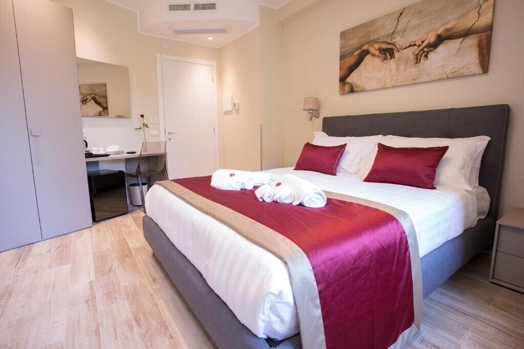 Отель Leonardo Da Vinci Guest House 3*