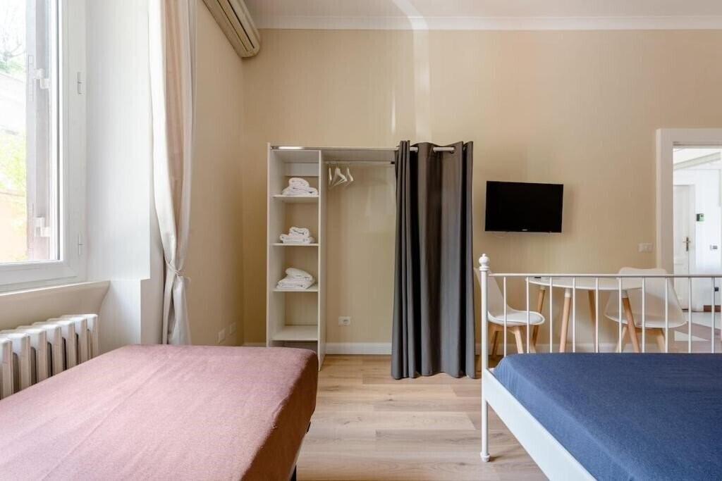 Изображение Vatican Garden House 3*