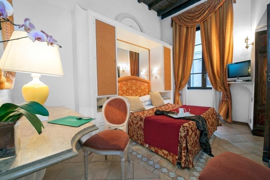 Изображение La Residenza del Sole al Pantheon 3*