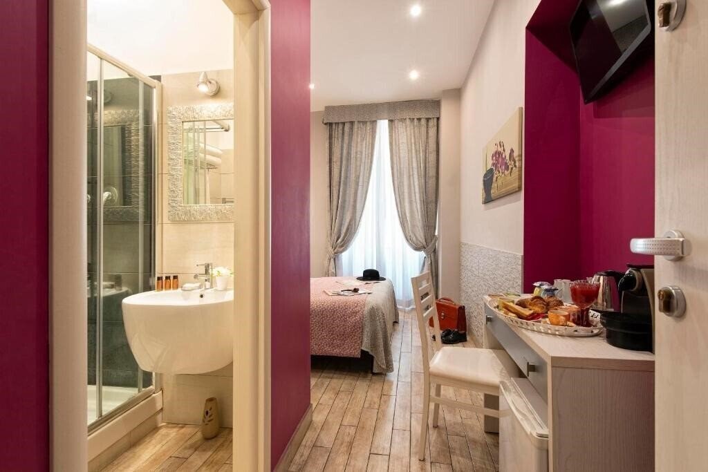 Фото Five Rooms Rome 3*