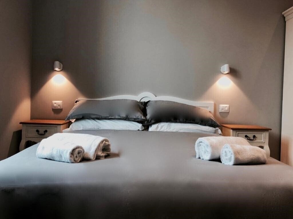 Картинка Audrey's Roman Holidays 3*