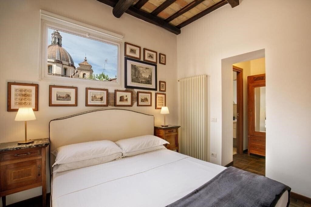 Изображение The Right Place 4U Roma Navona Terrace Luxury Rooms 4*