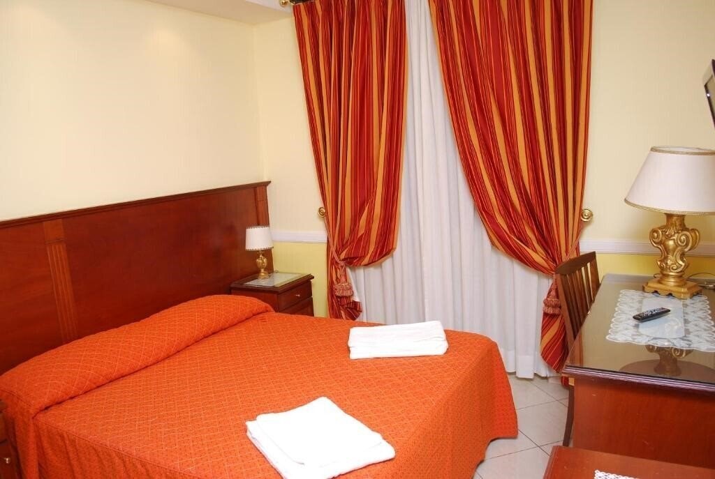Отель Hotel Valentino Palace 3*