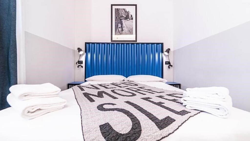 Фото Yellowsquare Roma 3*