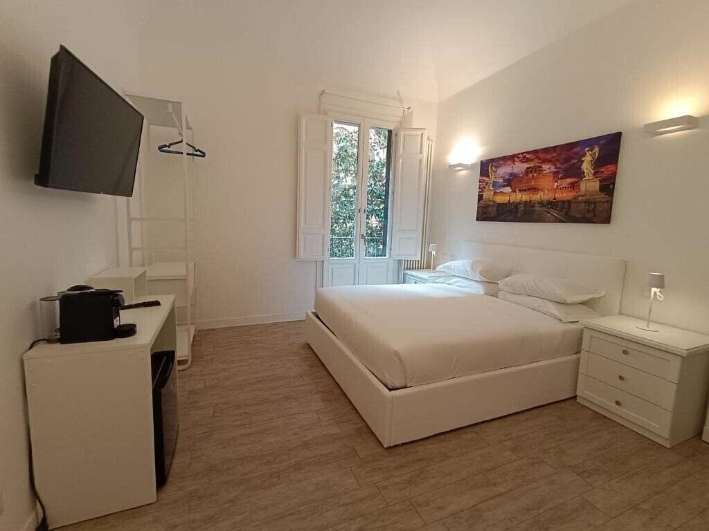 Фотография BQ House Fori Imperiali Luxury Rooms 3*