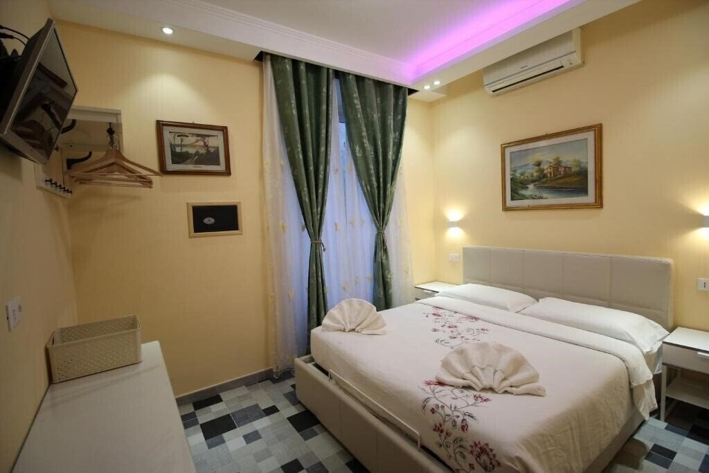 Фото Quest House Lihong 3*