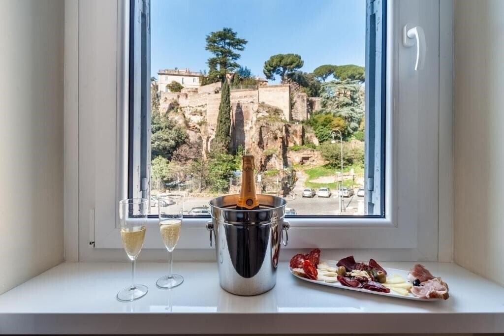 Зображення Foro Romano Luxury Suites 3*