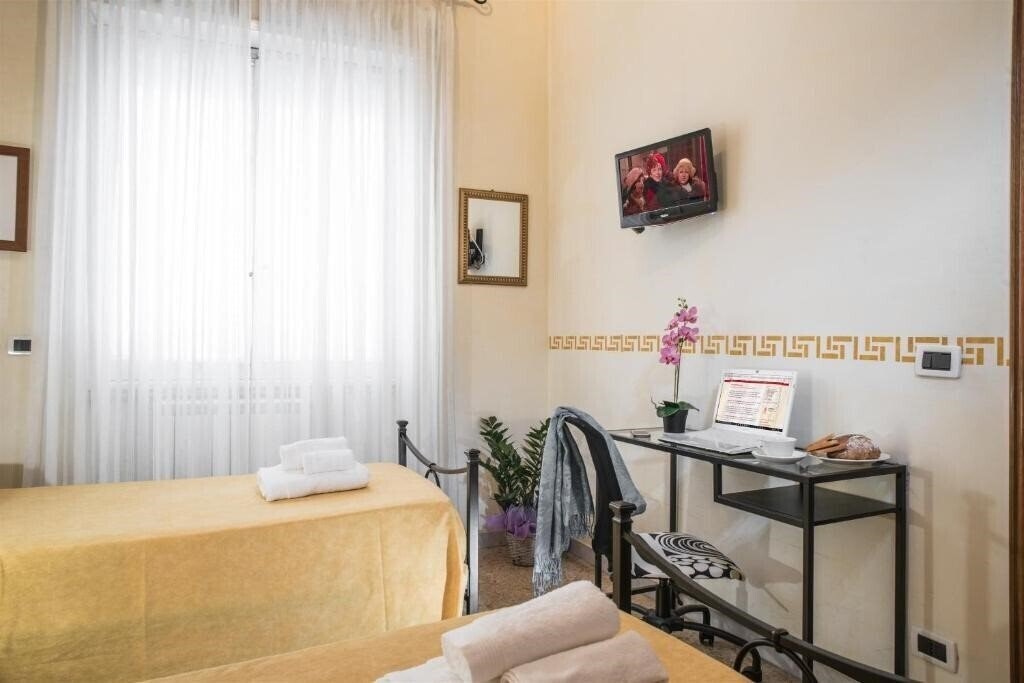 Картинка Giornate Romane 3*