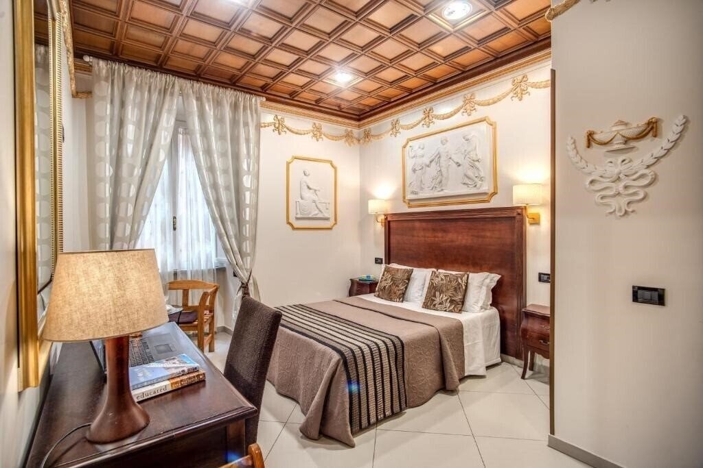 Отель Artemis Guest House 3*