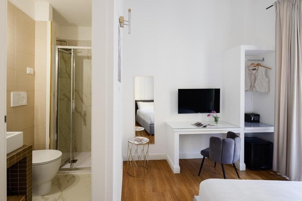 Фотография Suites by Chloe 3*