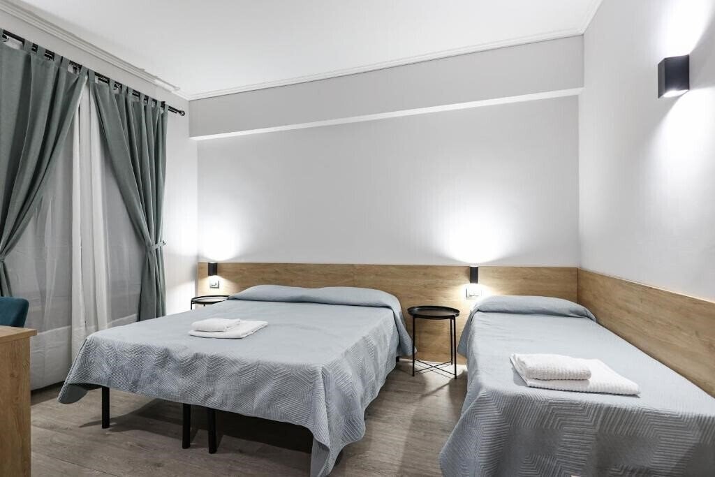 Картинка Seven Kings Relais 3*