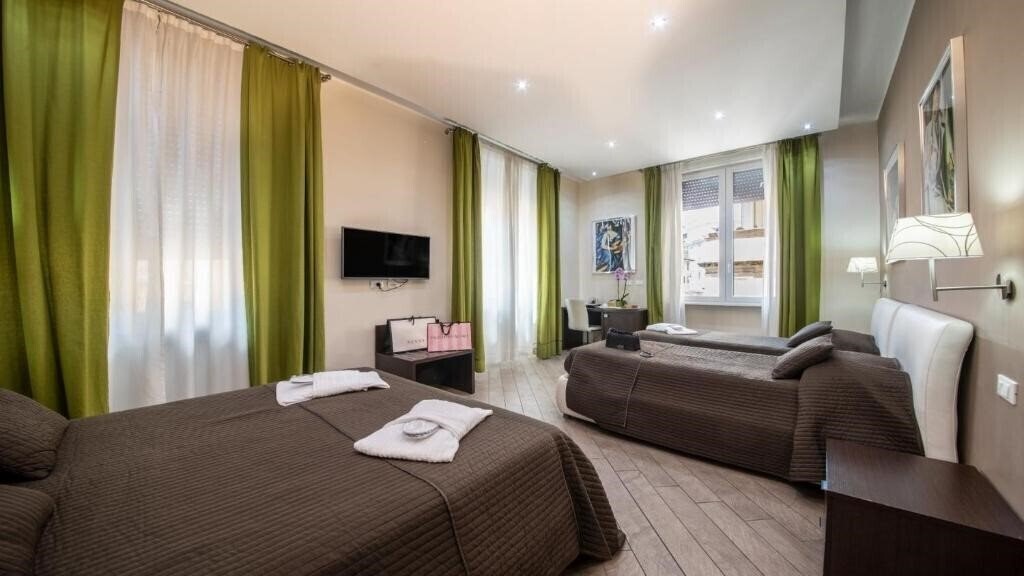Фото Mia Suites 3*
