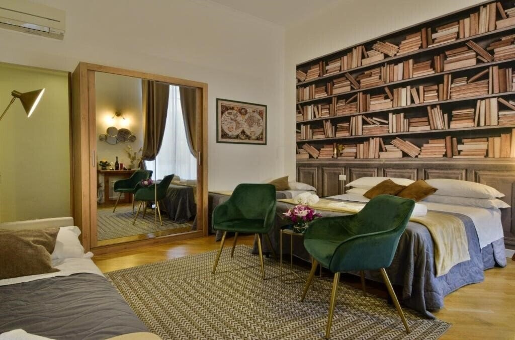 Отель Spagna Ave 3*
