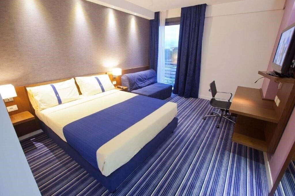 Отель GP Hotel 4*