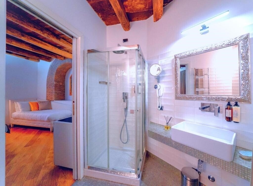 Картинка Maison Spagna Suite 4*