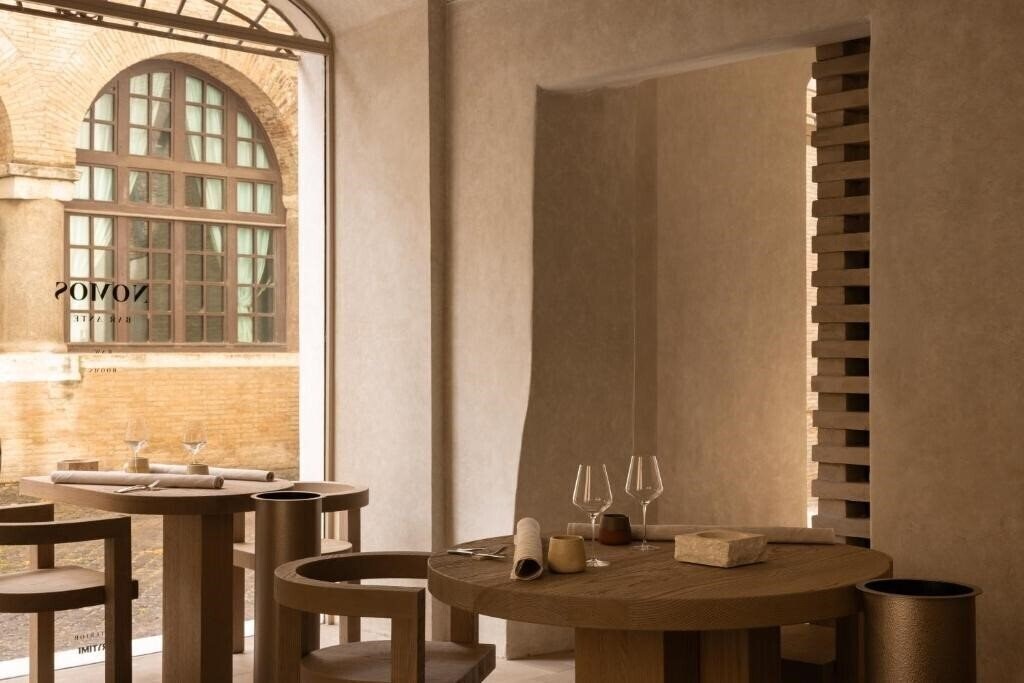 Фото Nomos Hotel 5*