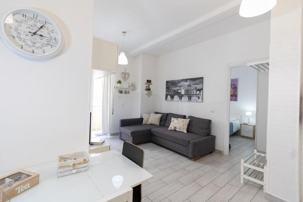 Зображення Nicla's Home 4*