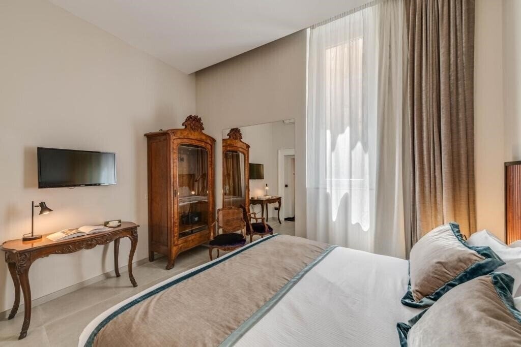 Фото Adrianus Hotel 3*