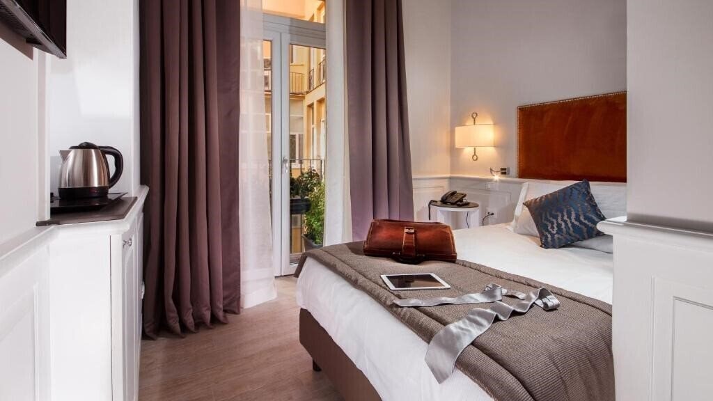 Фото Princeps Boutique Hotel 3*