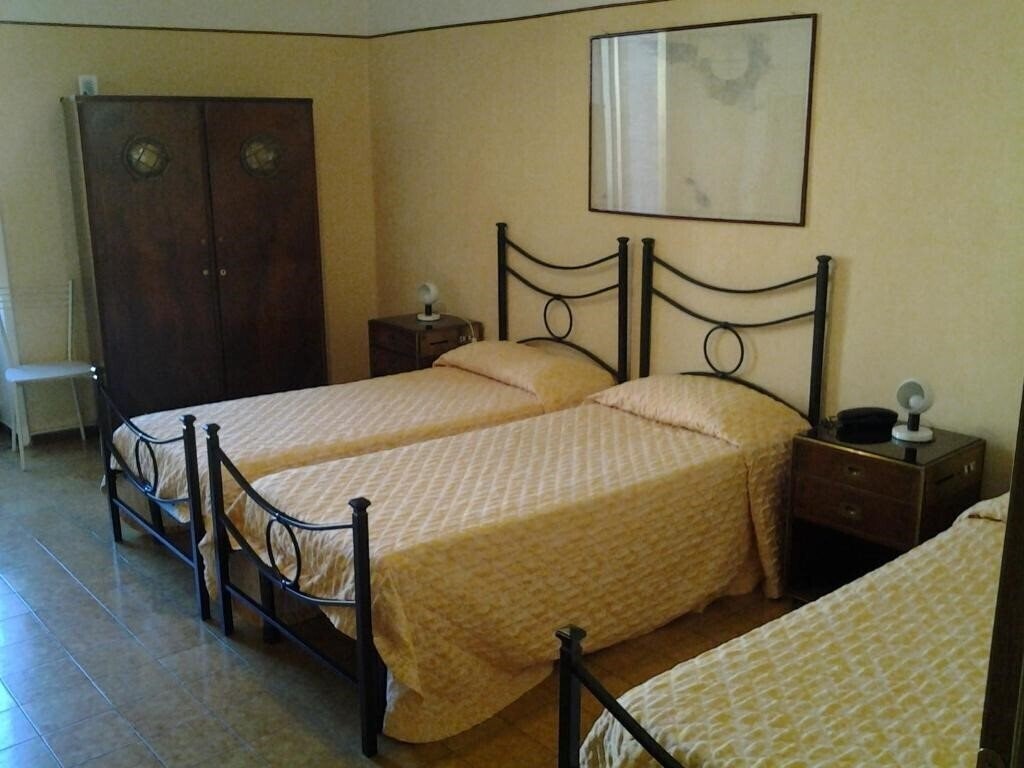 Картинка Hotel Touring 2*