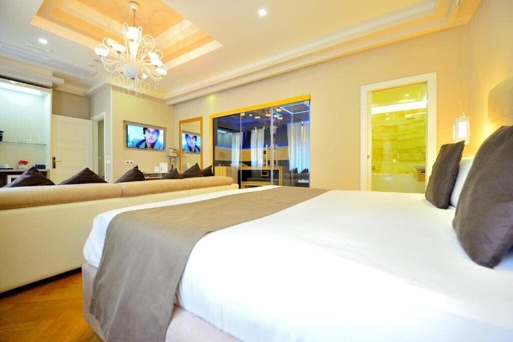 Фотография Terrazza Marco Antonio Luxury Suite Rome 4*