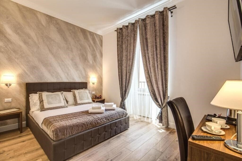 Готель River Luxury Suites 3*