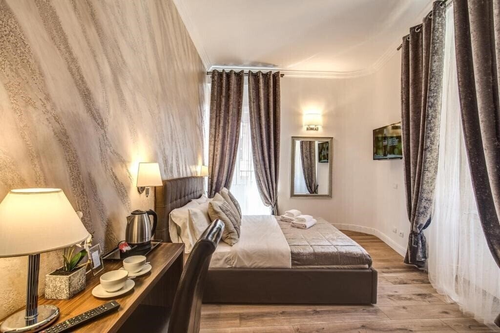Фотографія River Luxury Suites 3*