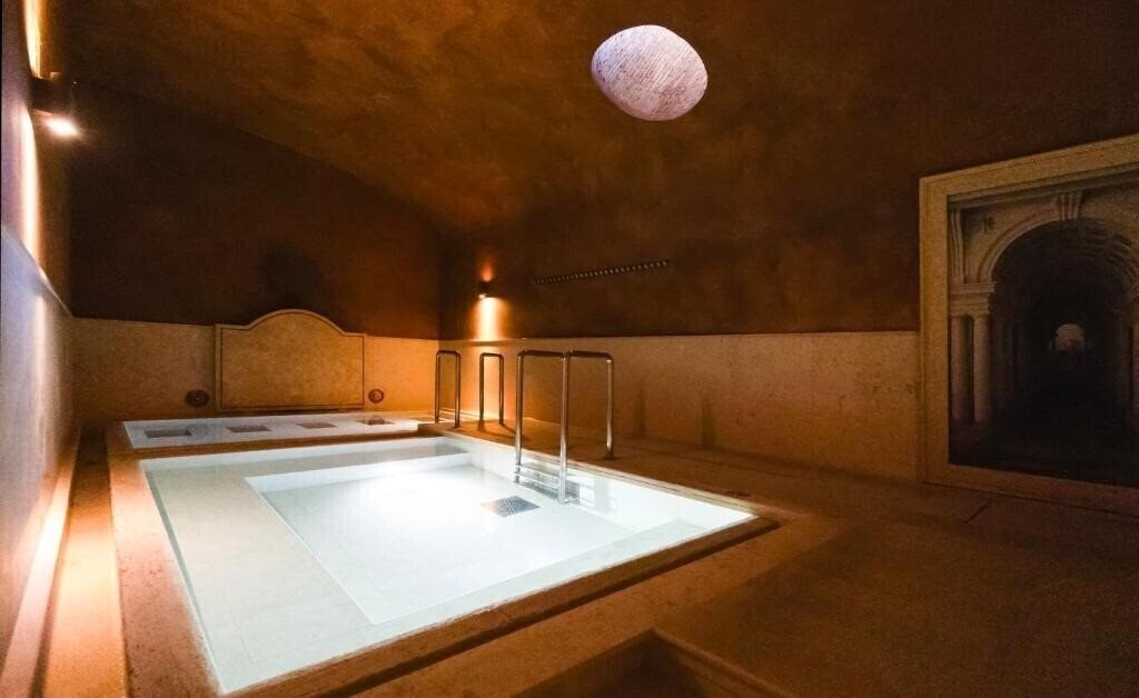 Фото QC Grand Hotel Roma (Fiumicino) 5*