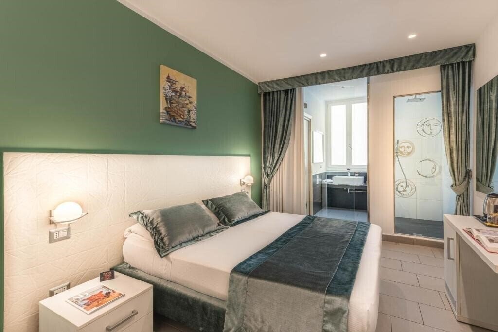 Изображение Trevi Palace Hotel 3*