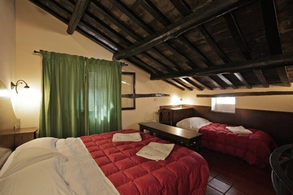 Готель Hotel Panda 2*
