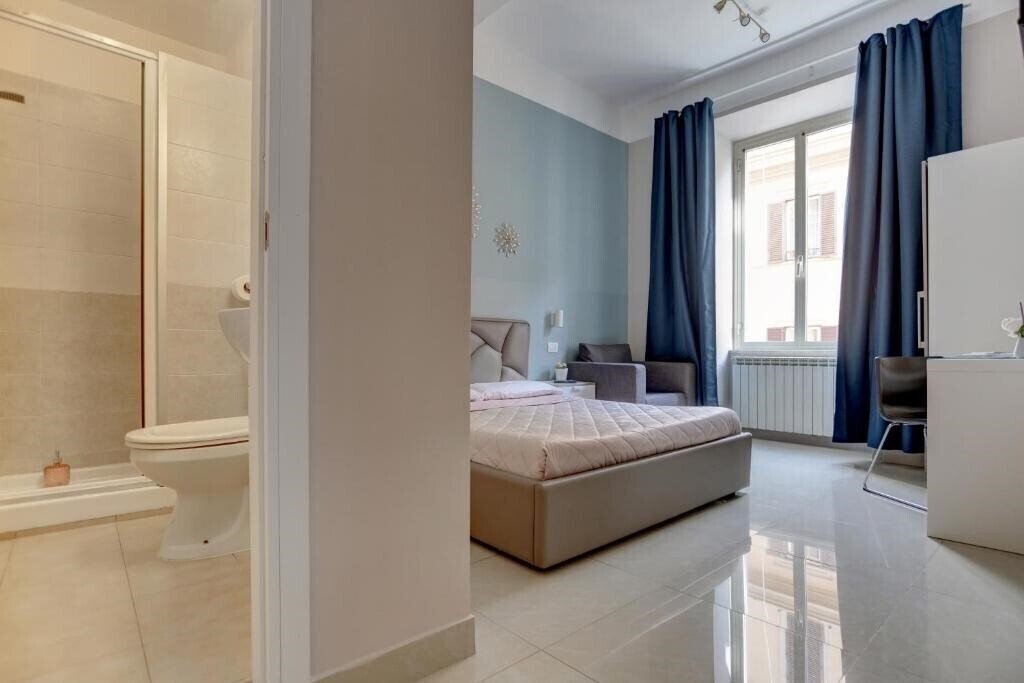 Фотографія Holiday Sunny Roma B&B 3*