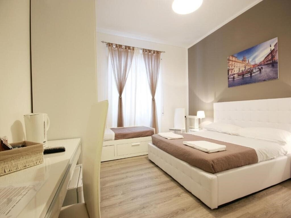 Готель Le Piazze di Roma Bed & Breakfast 3*