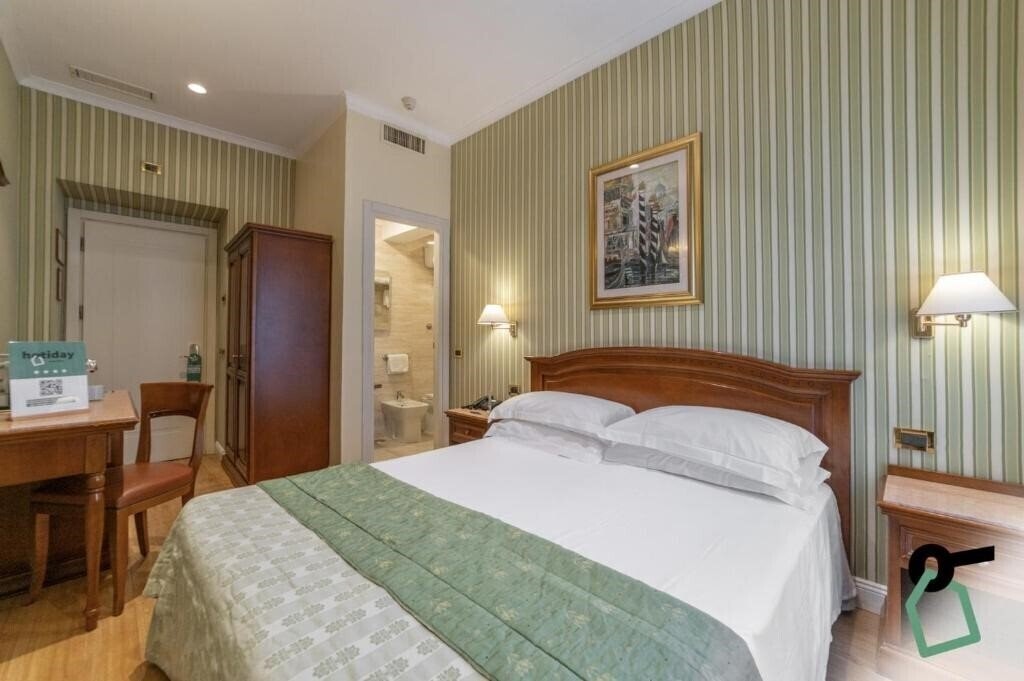 Фотография Hotiday Room Collection Roma Porta Pia 4*