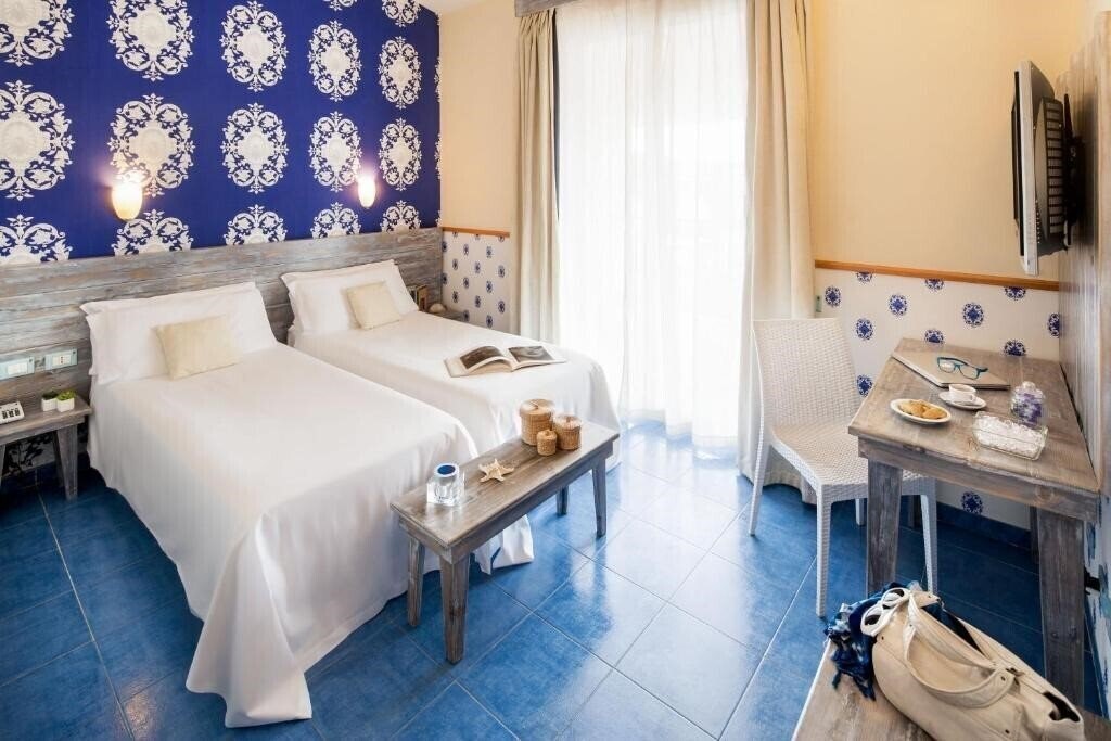 Фото Ostia Antica Park Hotel 3*