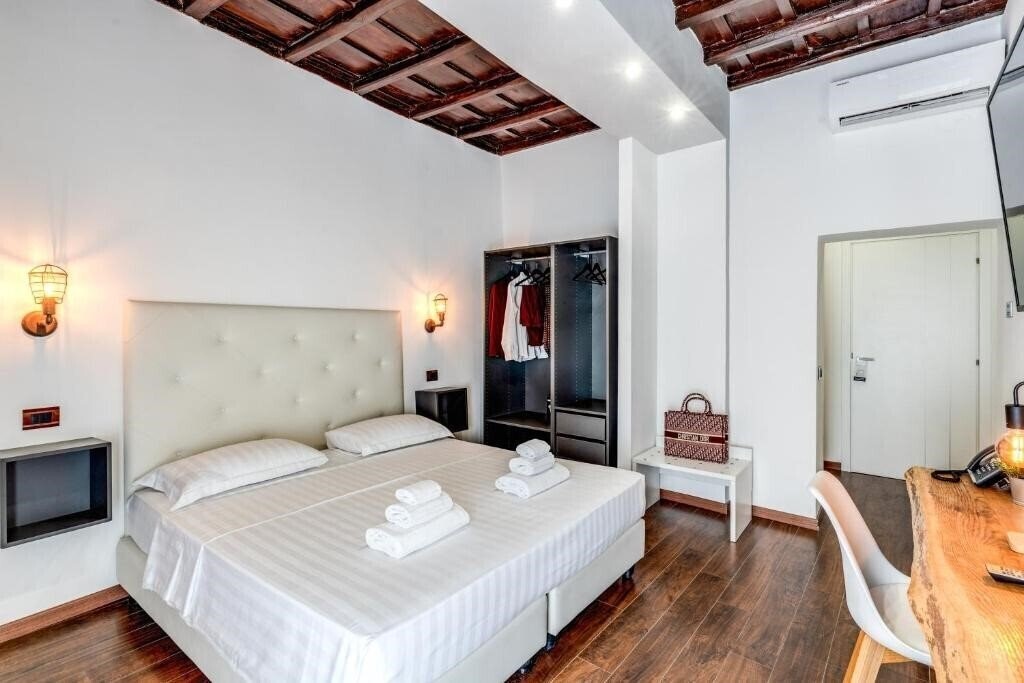 Отель Effe Luxury Palace 4*