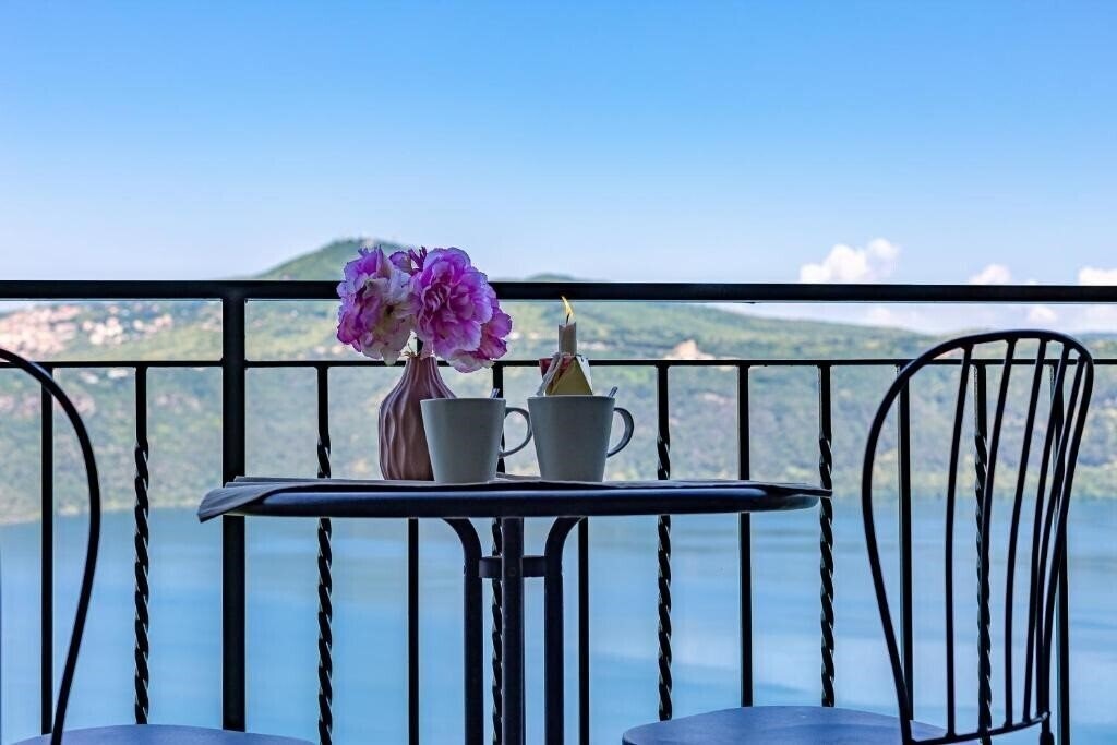 Готель Hotel Castel Gandolfo 4*