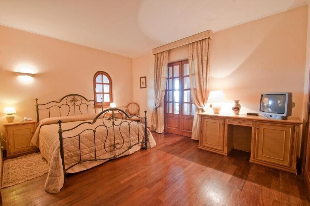 Картинка Tenuta Cusmano Villa Resort Grottaferrata 4*