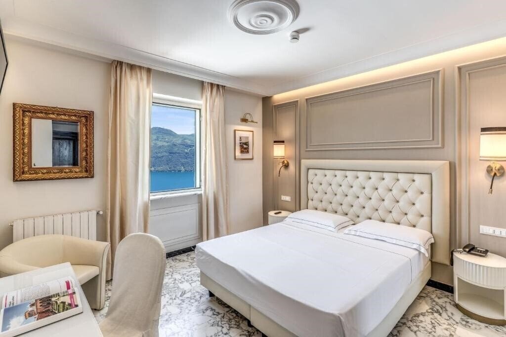 Картинка Hotel Castel Vecchio Castel Gandolfo 4*