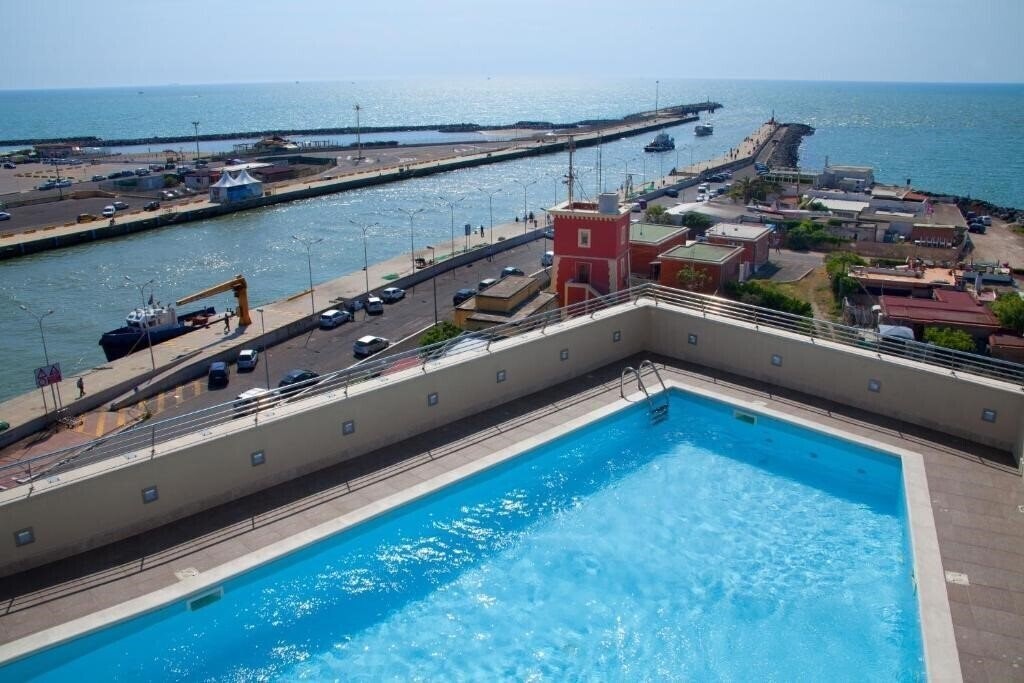 Готель Hotel Tiber Fiumicino 4*