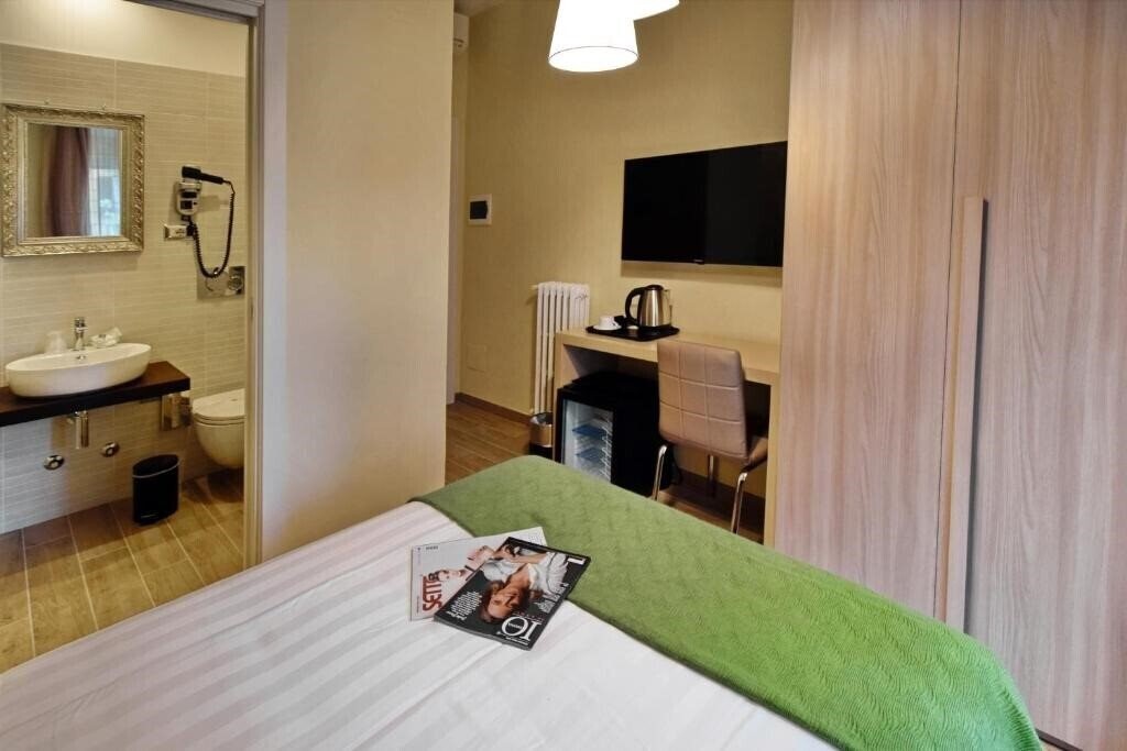 Фото Cdr Guest House 3*
