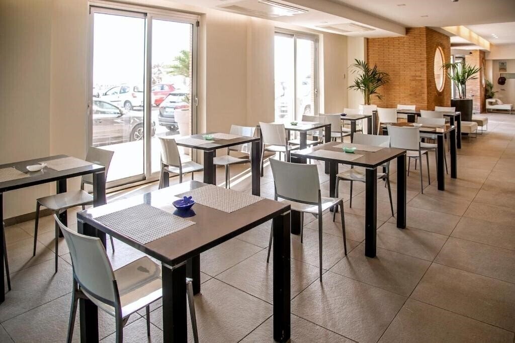 Картинка Smy Aran Blu Roma Mare Lido di Ostia 4*