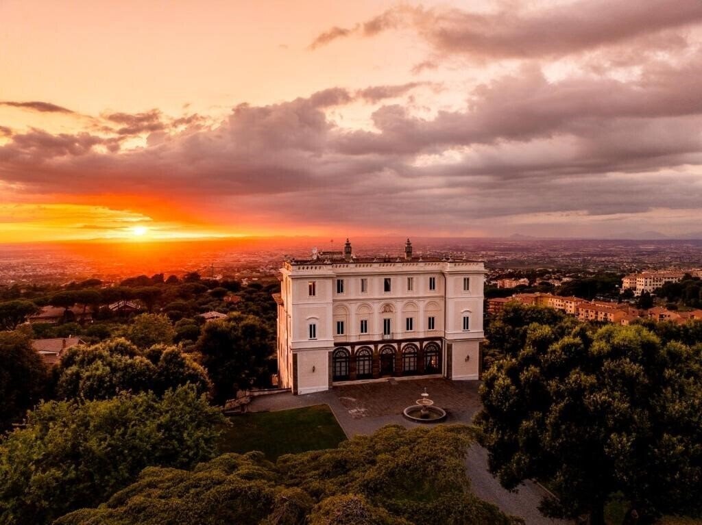 Отель Park Hotel Villa Grazioli Grottaferrata 4*