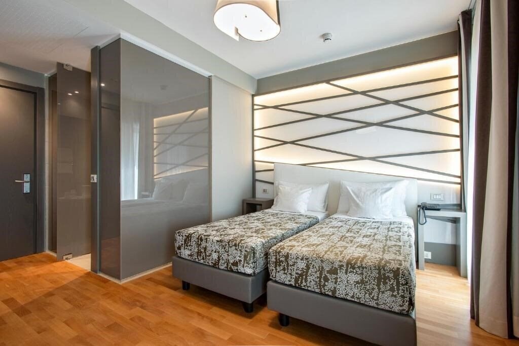 Фотография Fortyfive Squared Hotel 4*